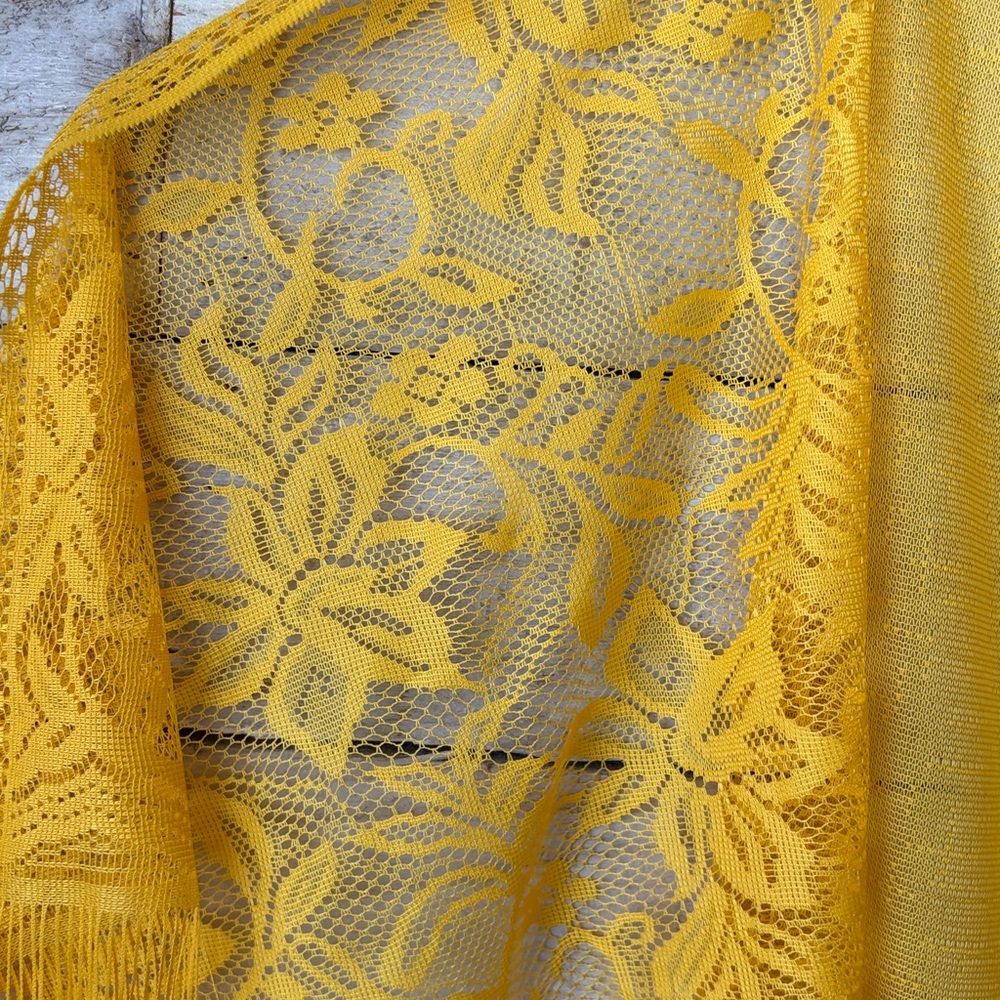 Bright yellow Floral Lace Fringe Shawl
